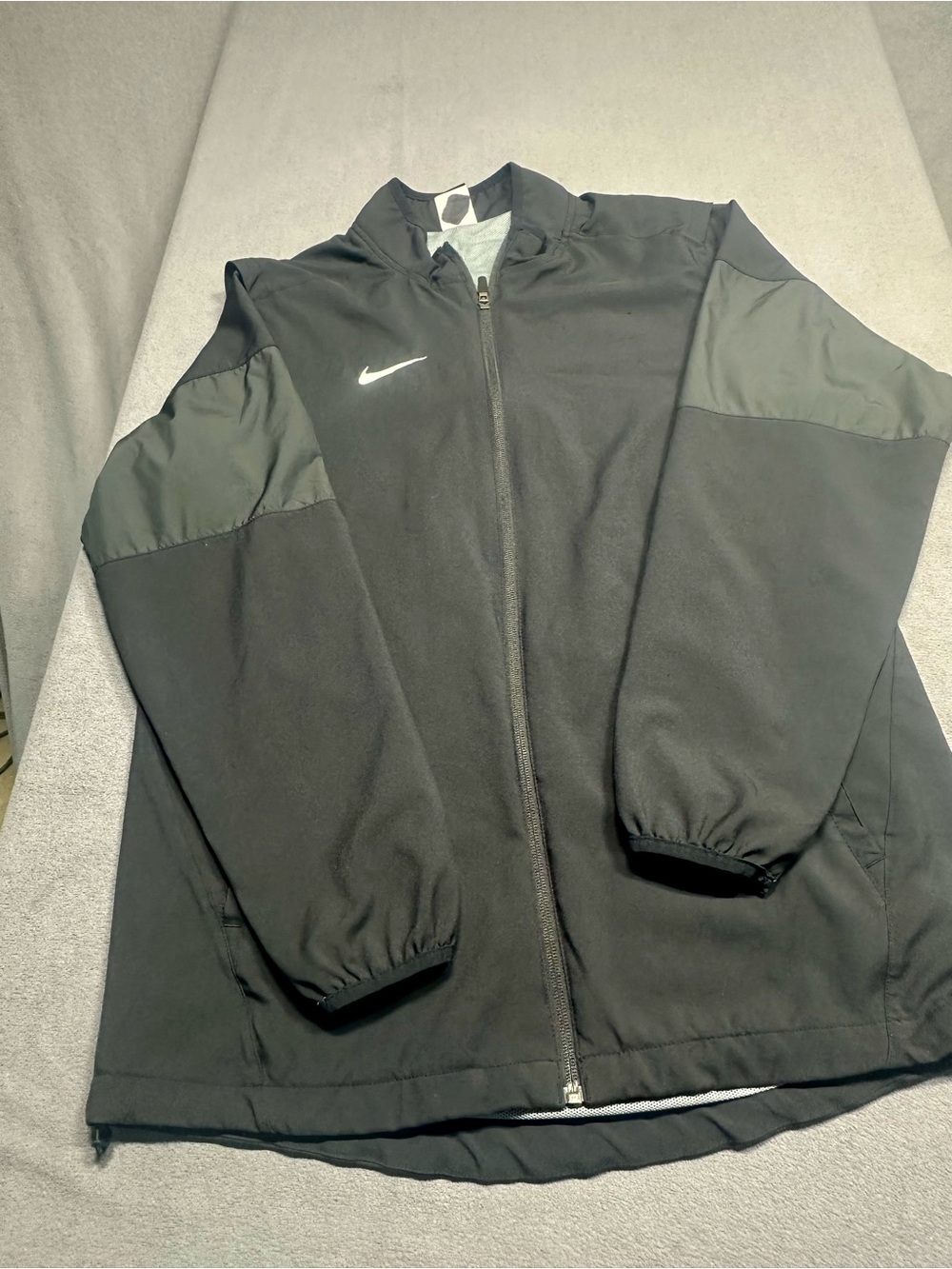Nike Black Windbreaker Jacket with Dark Gray Shoulder Panels